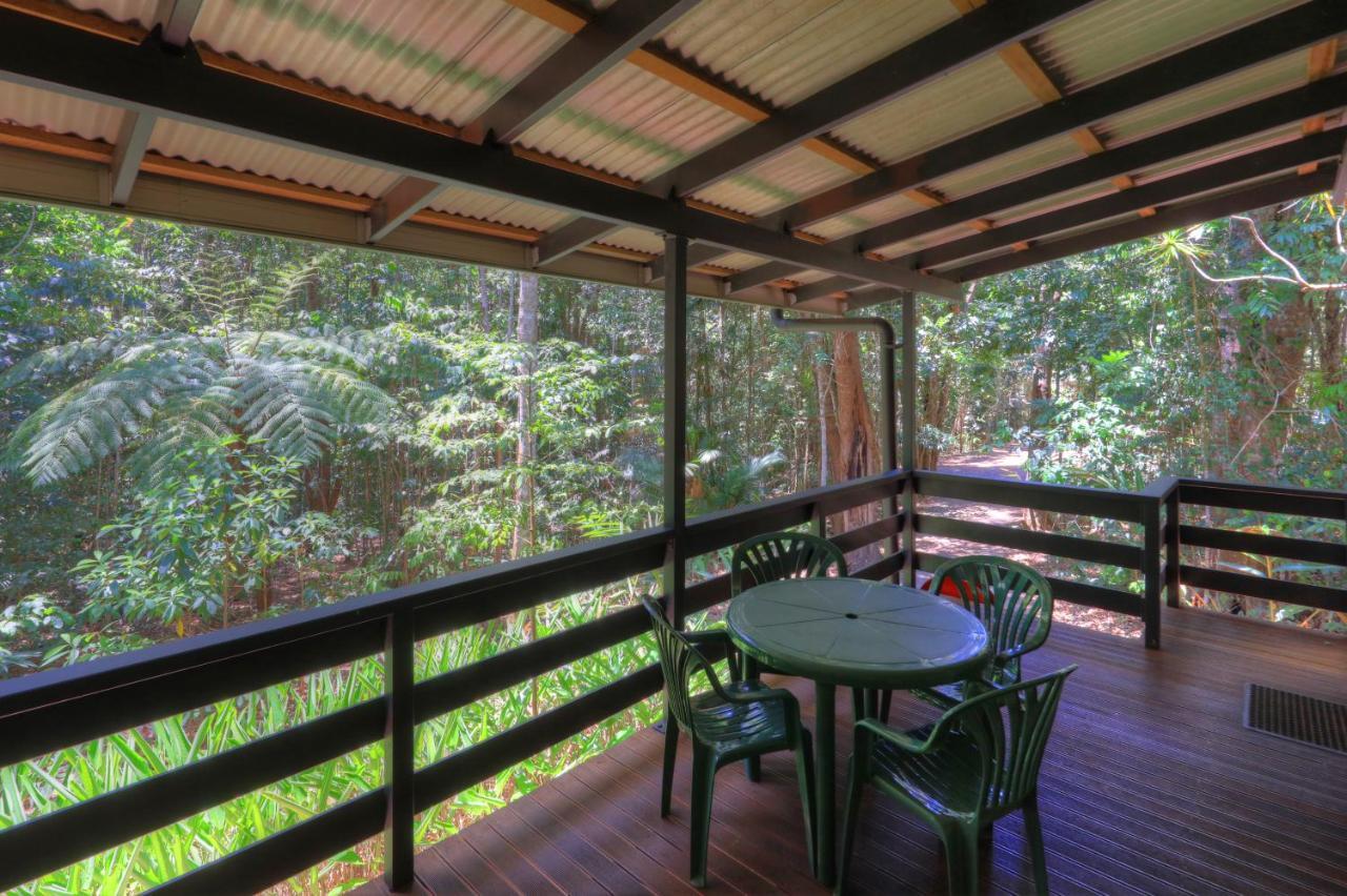 Chambers Wildlife Rainforest Lodges Lake Eacham Exterior photo