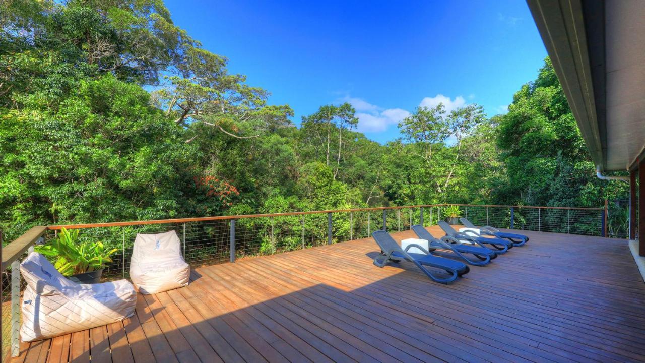 Chambers Wildlife Rainforest Lodges Lake Eacham Exterior photo